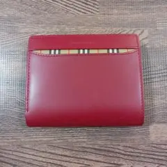 BURBERRY 二つ折り財布 レッド がま口のサムネイル
