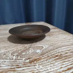 信楽で購入の小皿　平皿 陶器 茶色 土 骨董風
