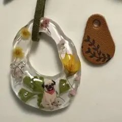 パグペンダントU・x・U