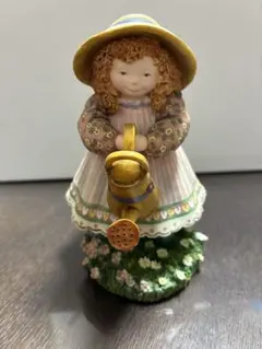 Ricardo Shermani リカルド・シェルマニ お花摘み少女 シーソー - メルカリ