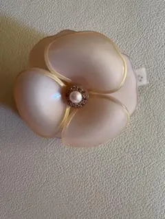 美品　アレクサンドルドゥパリ　バレッタ　ピンク　カメリア　バレッタ　花