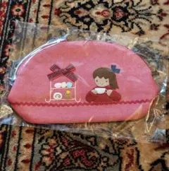完売品♡ ファミリア みらい百貨店 ポーチ familiar - メルカリ