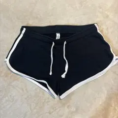 ルームウェア✨ ショートパンツ ブラック×ホワイト　パジャマ　韓国