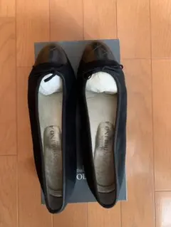 バレエシューズ 黒 スエード