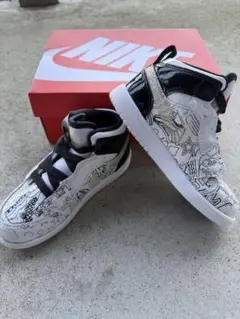 NIKE AJ1 エアジョーダン1 グラフィックプリント ハイカットシューズ