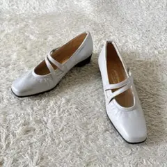 【未使用級】銀座ヨシノヤ ストラップパンプス ラメ ライトグレー 22.5cm