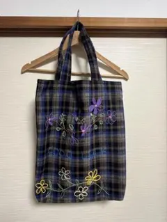 【ハンドメイド】チェック柄刺繍トートバッグ