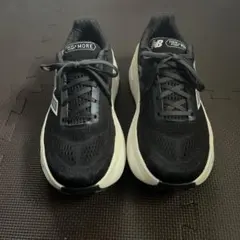 New Balance Fresh Foam X MORE V5 28cmのサムネイル
