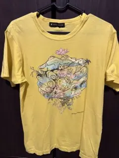 チャリティー24時間イエロー アートプリント Tシャツ