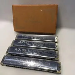 SUZUKI 複音ハーモニカ4本セット（C/C#/A/Am）ケース付のサムネイル