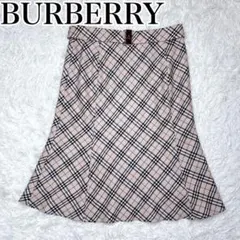 美品 BURBERRY LONDON ノバチェック フレアスカート 36 日本製のサムネイル