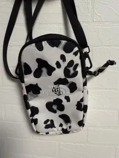 THE NORTH FACE ホワイトレーベル 牛柄サコッシュ