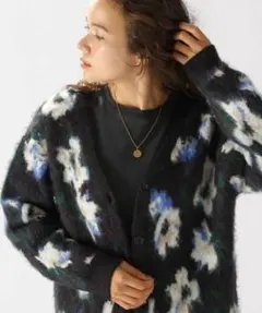 【nikoand…】モチーフアソートジャガードカーディガン