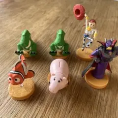 チョコエッグ　フィギュアセット ニモ・ハムなど