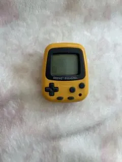ポケットピカチュウ 初代 MPG-001 任天堂 万歩計 動作確認済み - メルカリ