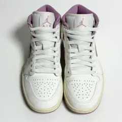 ナイキ ウィメンズ エアジョーダン1 ミッド 23.5cm