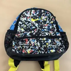 Nike カラフルリュック