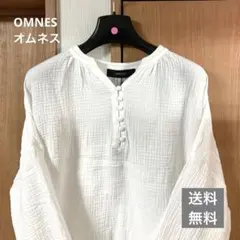 未使用★OMNES オムネス ダブルガーゼ くるみボタン長袖ブラウス ホワイトのサムネイル