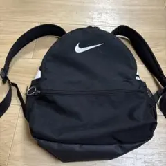 NIKE キッズ リュック ブラックのサムネイル