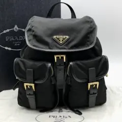 ✨極美品・現行✨プラダ リュック 三角ロゴ ゴールド金具 ナイロン レザー 黒のサムネイル