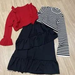 フリル赤ニットとストライプのハイネックコーディネート売り