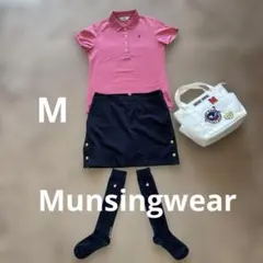 【マンシング】Munsingwearペンギンロゴピンクポロシャツ ✖️黒スカートM
