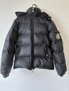 1)MONCLER ダウンジャケット ブラックのサムネイル