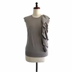 極美品 LANVIN ランバン/ ラッフルフリル ノースリーブ ニットのサムネイル