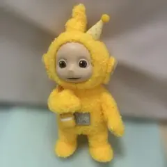 テレタビーズ　ラーラ　パーティーぬいぐるみ