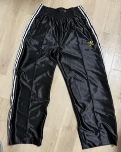 ブラック ストライプパンツ