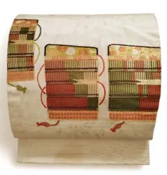 【訳あり特価】名古屋帯 クリームベージュ 古典 刺繍 四季の花 金糸 箔