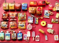 食品ミニチュアカプセルトイ30点セット①