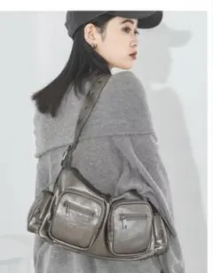 JEANASIS バッグ ハートチャームつき✨️✨️のサムネイル