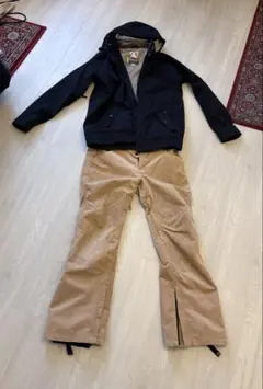 スノーボードウェア上下セット(上バートン・XLサイズ、下SPOX・XLサイズ)