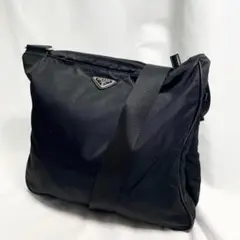 プラダ ショルダーバッグ テスートナイロン 三角ロゴ 黒 大容量 多機能 A4可
