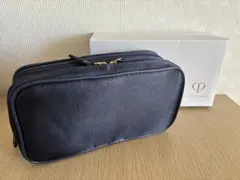 【新品未使用】クレ・ド・ポー ボーテ 化粧ポーチ ネイビーのサムネイル