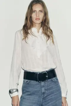 ZARA ラッフルカラー ブラウス