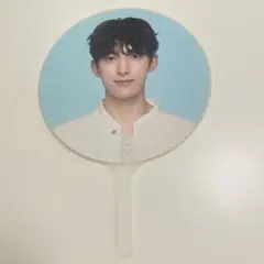 SEVENTEEN ドギョム 新品未開封 うちわ 61枚 2026年最新】seventeen うちわ ドギョムの人気アイテム - メルカリ