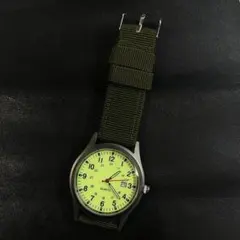ミリタリーウォッチ　オリーブドラブ　キャンプやサバゲーに　腕時計