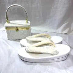 白のベルベット花柄生地 振袖用草履バッグセット フリーサイズ - メルカリ