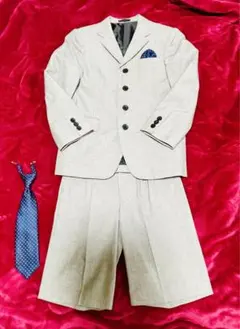 130cm ネクタイ付きフォーマルスーツ　入学式　七五三　発表会　結婚式