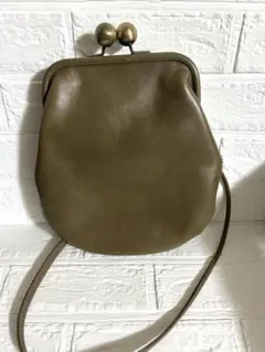 ✨美品✨BROOM ブルーム　大玉　がま口　ショルダーバッグ　レザー　本革 BROOM ブルーム ショルダーバッグ がま口 大玉 2way - メルカリ