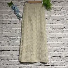 【超美品】GU ジーユー ニット タイト スカート ライト ベーシック S