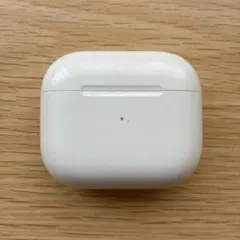 AirPods本体 ホワイト 耳のみ AirPodsPro 箱付き AirPods Pro ワイヤレス充電ケース付き｜AirPodsの中古は