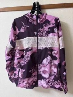 Under Armour カモフラージュ柄ウィンドブレーカー アンダーアーマー