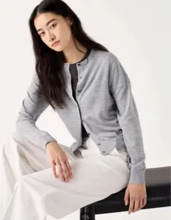 メリノクルーネックカーディガン