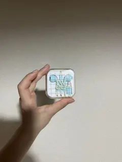 fwee イヤホン ライトブルー