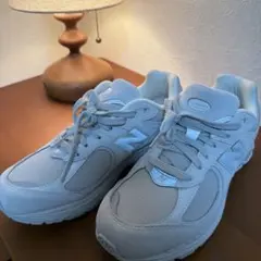 New Balance 2002R スニーカー ライトグレー