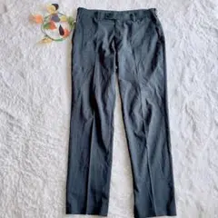 ユニクロ　感動パンツ　GRAY 82-85 厚み薄い