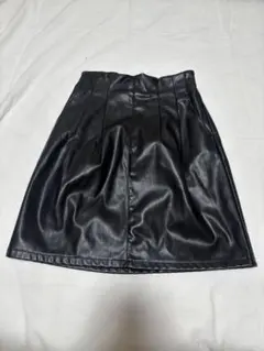 OLIVE des OLIVE 合皮 スカート ブラック